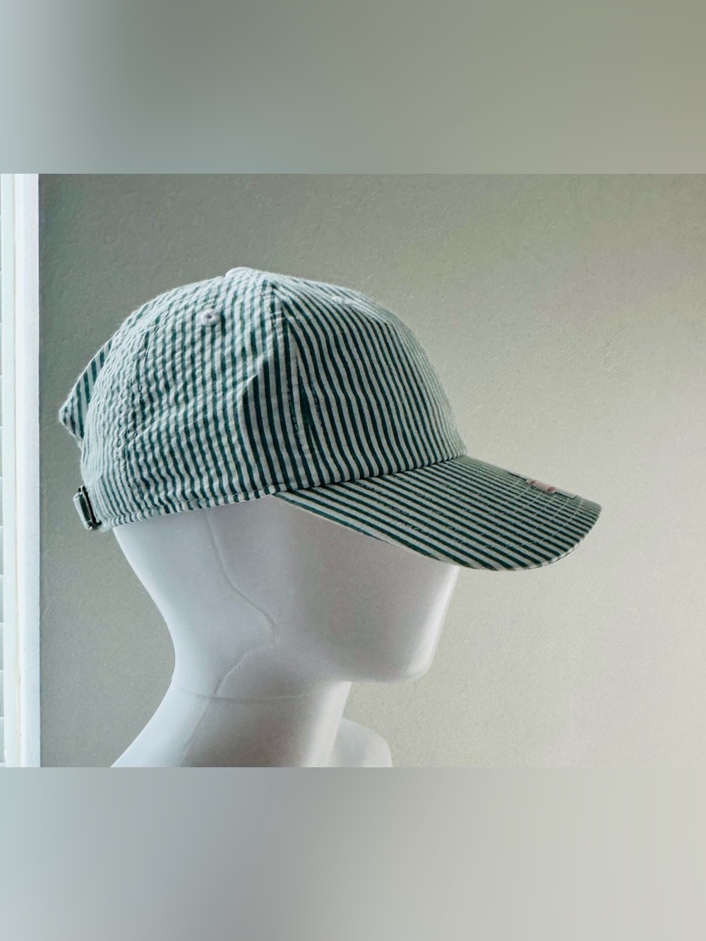 American Needle Womens NEW Ladies Fit White Green Stripe Golf Baseball Cap Hat. - Picture 3 of 15